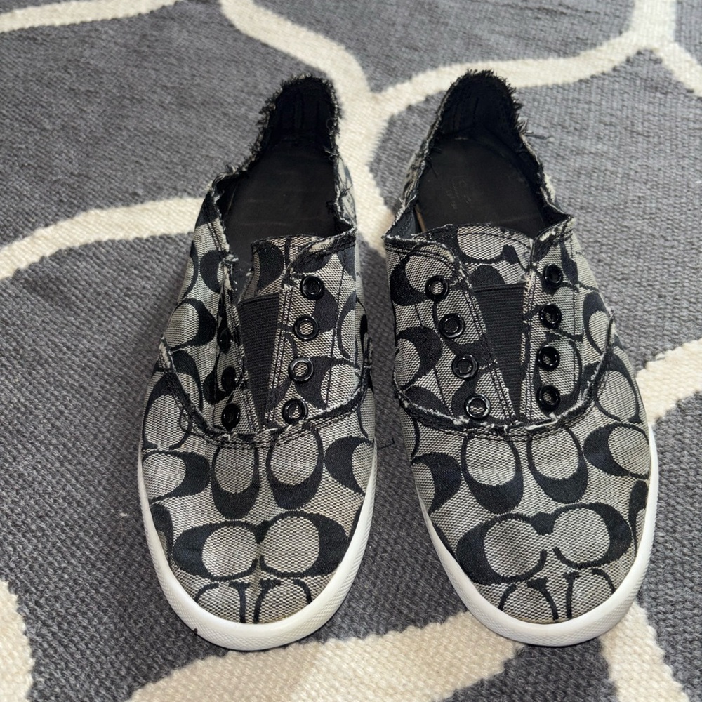 Black and Gray Patterned Sneakers